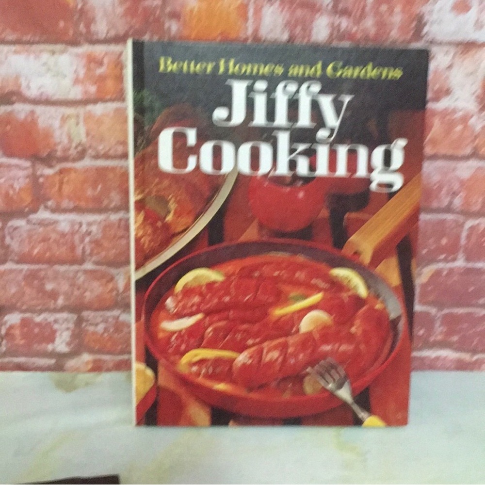 Vintage MCM Better Homes and Gardens Cookbook Collection - Picture 4 of 16